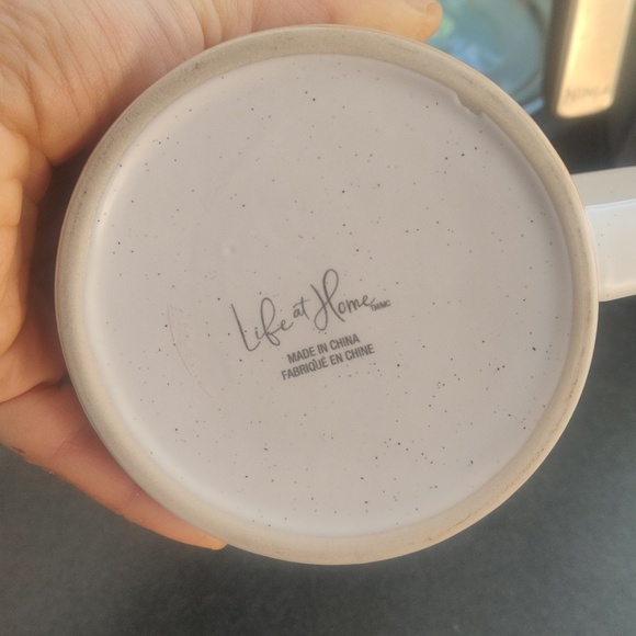 Grid Pattern Ceramic Mug - Picture 8 of 8